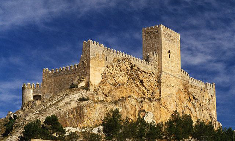 Almansa. Castillos y fortalezas de Castilla la Mancha